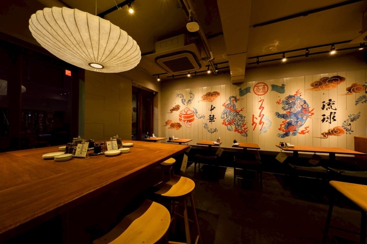 フウフウトウ 浜松町駅前