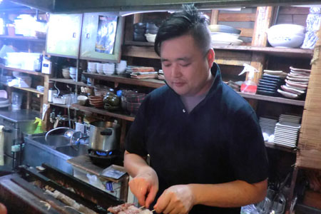 立ち呑み　大阪焼トンセンター