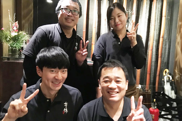 焼肉とオモニ料理 千日前 李休