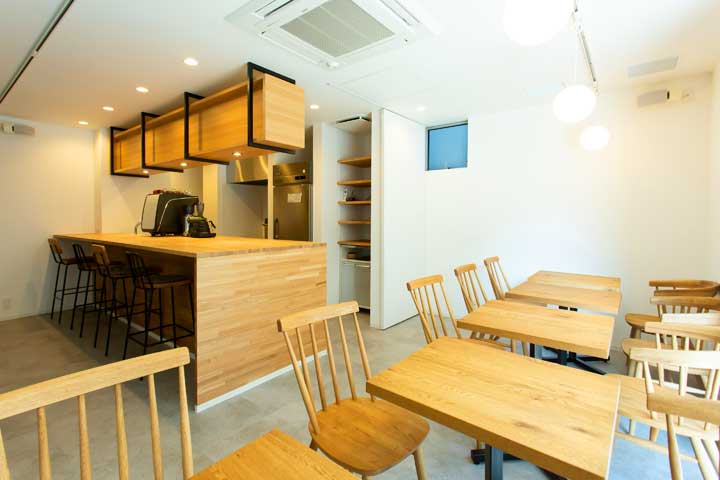 Cafe Space Yosuga 大阪 長居駅すぐ 大人女子に注目のカフェ アルバイト パート募集 自家製の甘酒 国産米粉のドリンク スイーツ