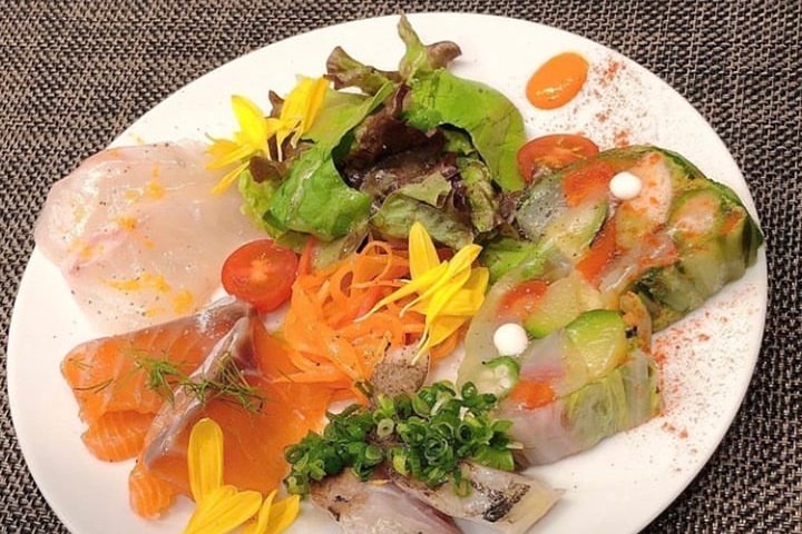 BISTRO NAMI