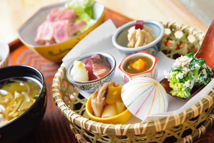 まごころ料理 鷲見
