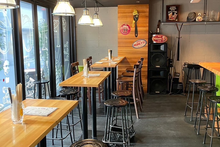 BAR ピッコロ ドゥエ