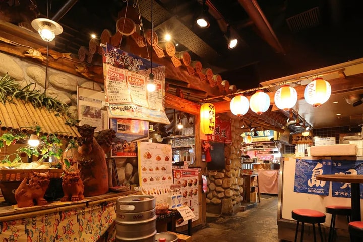 ナンクルナイサまさか家 立川店