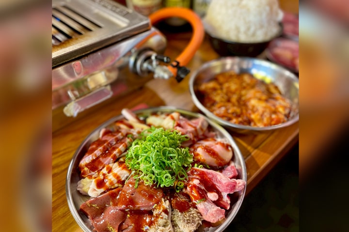 大衆ホルモン焼肉 二代目 肉まる