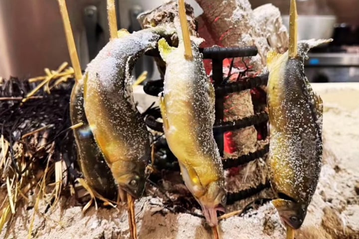 炉ばたとおでん きたざわ
