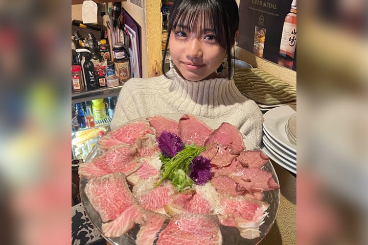 ダイニングカフェバーフラット