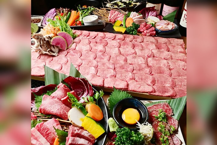 個室焼肉鉢屋 みよし店