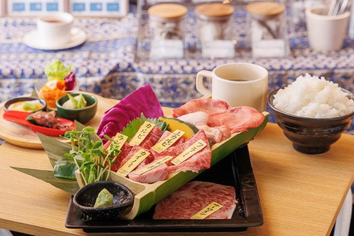 日進竹の山 個室焼肉 鉢屋