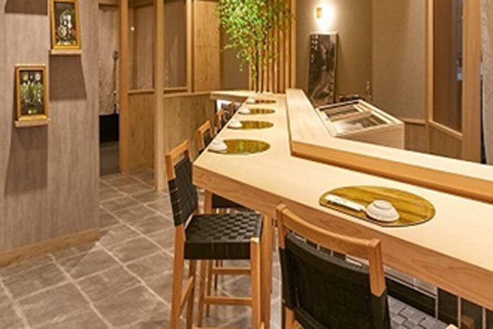 寿司居酒屋 すししもず 品川港南口